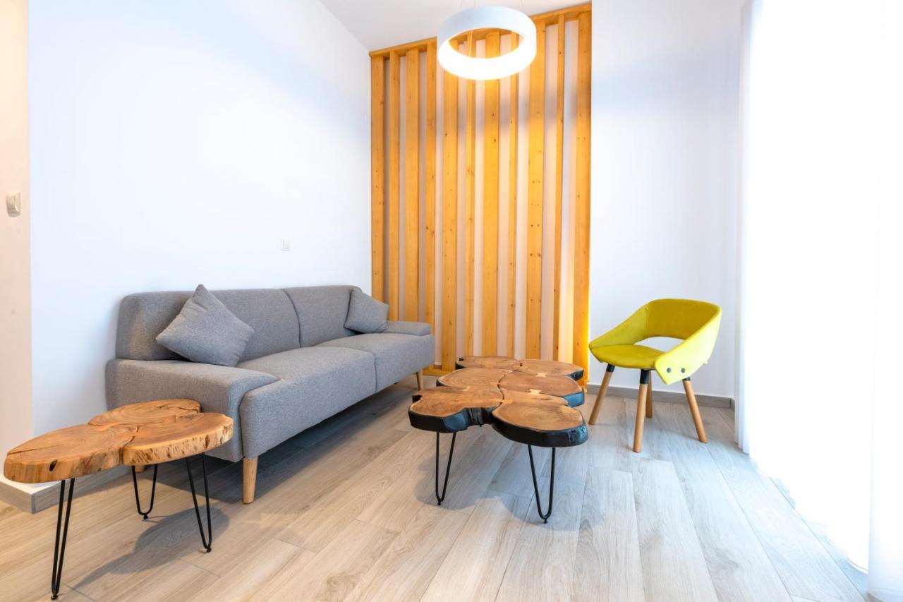 Paraskevas Boutique Hotel Tirós Exteriör bild