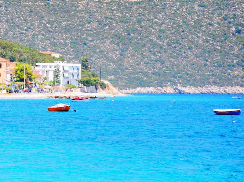 Paraskevas Boutique Hotel Tirós Exteriör bild